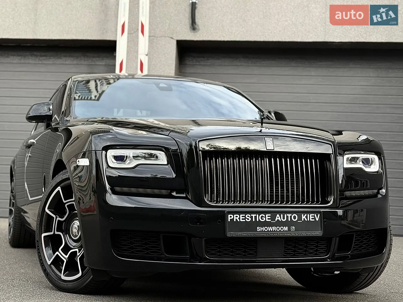 2018 Rolls-Royce Ghost - мініатюра 133