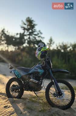 Мотоцикл Внедорожный (Enduro) Rottor Titan 250 2024 в 