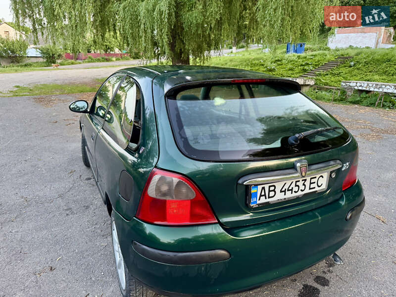 Седан Rover 25 2001 в Томашполе