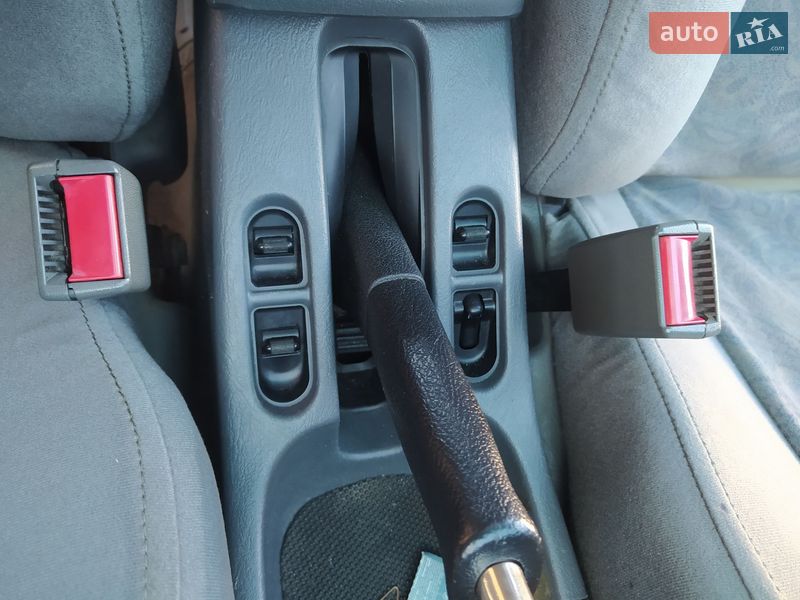 Хэтчбек Rover 414 1998 в Могилев-Подольске