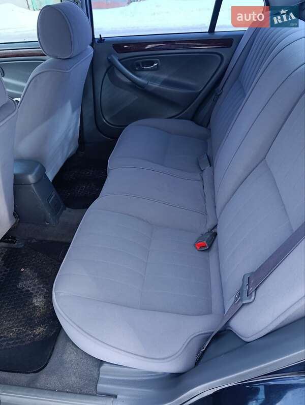 Седан Rover 416 1999 в Гайсину