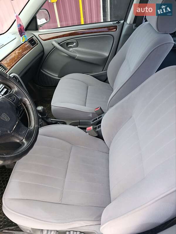 Седан Rover 416 1999 в Гайсину