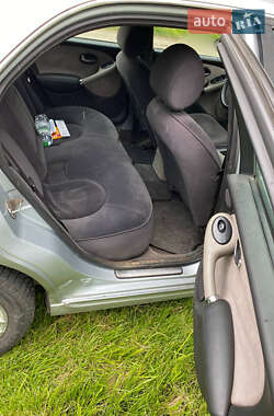Седан Rover 75 2000 в 