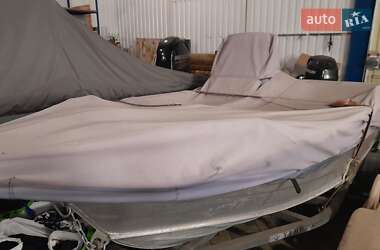 Лодка Runner Sport 400 SCC 2008 в 