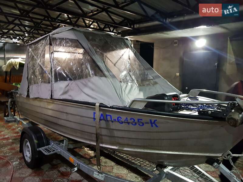 Лодка Runner Sport 400 SCC 2008 в 