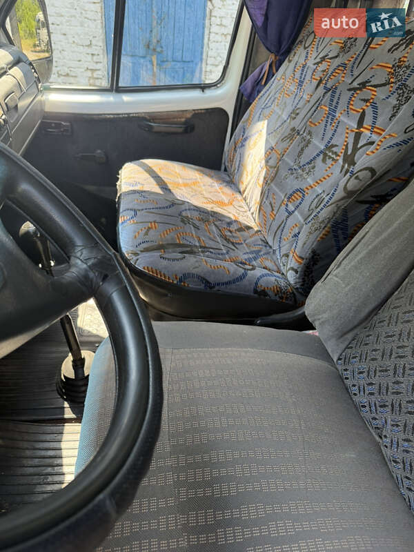 Пригородный автобус РУТА 20 2006 в Кременчуге фото 4 Пригородный автобус РУТА 20 2006 в Кременчуге