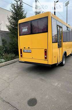 Мікроавтобус РУТА 25 2013 в Кривому Розі