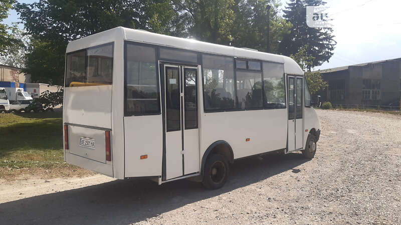 Городской автобус РУТА 25 2012 в Коломые