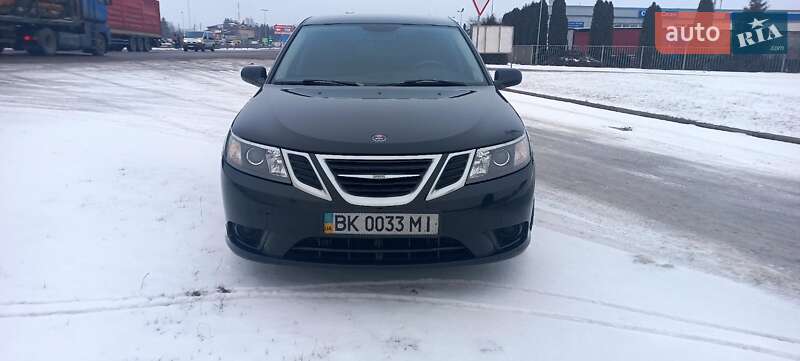 Седан Saab 9-3 2011 в Сарнах
