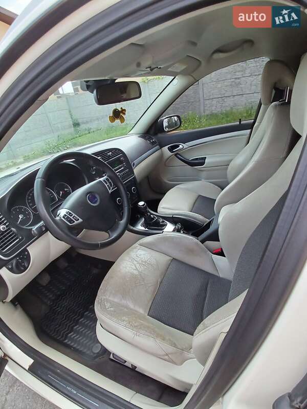 Универсал Saab 9-3 2008 в Киеве