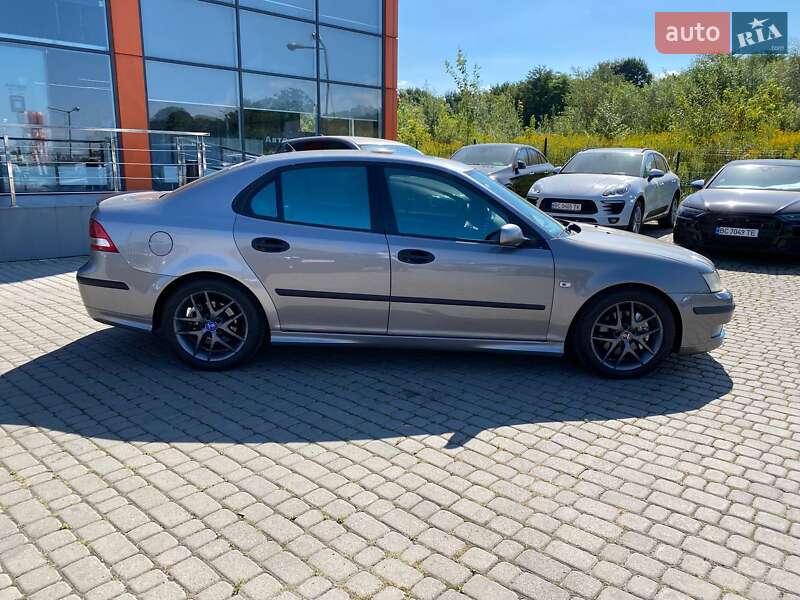 Седан Saab 9-3 2003 в Львове