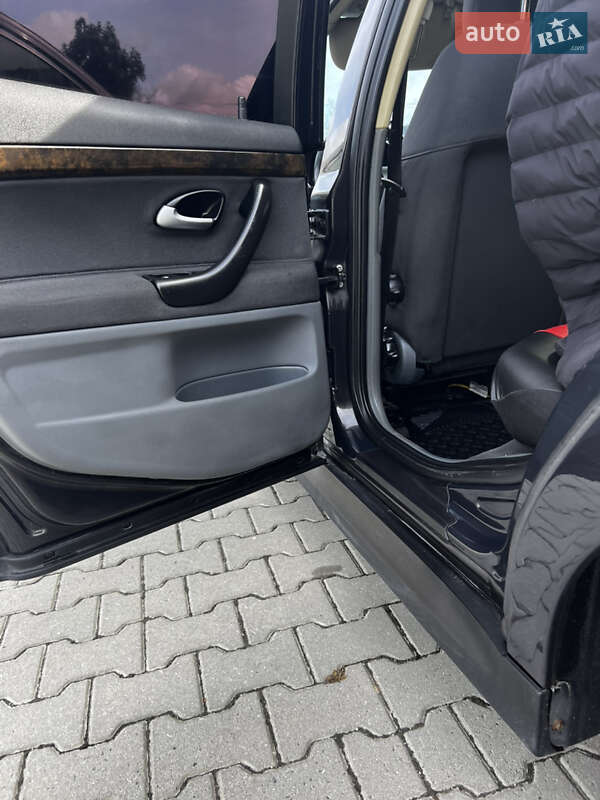 Седан Saab 9-3 2004 в Косове