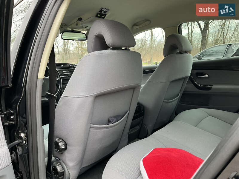 Седан Saab 9-3 2003 в Запорожье