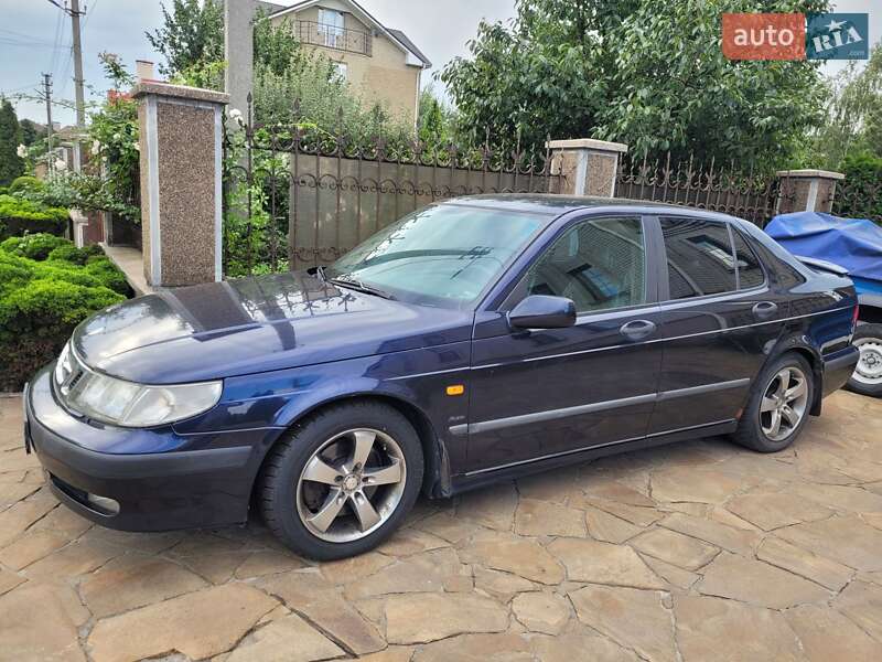 Седан Saab 9-5 2000 в Дніпрі