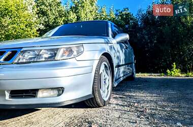 Седан Saab 9-5 2001 в 