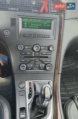 Седан Saab 9-5 2011 в 