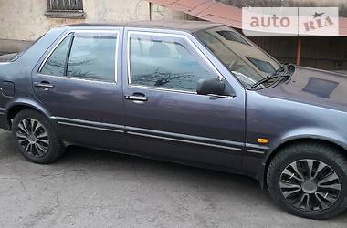 Седан Saab 9000 1988 в Мариуполе