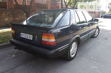 Хэтчбек Saab 9000 1988 в Житомире