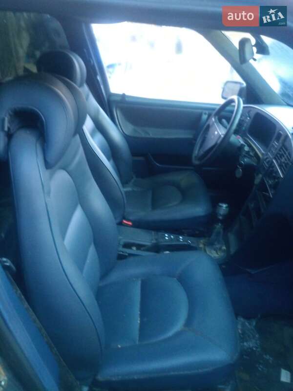 Седан Saab 9000 1989 в Днепре