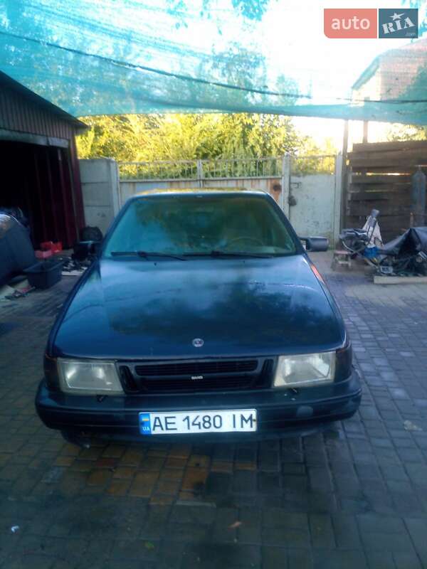 Седан Saab 9000 1989 в Днепре