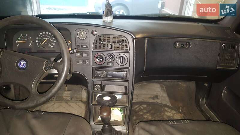Хетчбек Saab 9000 1992 в Дніпрі