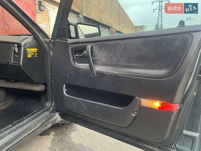 Хетчбек Saab 9000 1991 в Києві