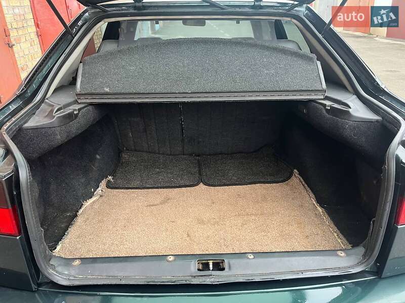 Хетчбек Saab 9000 1991 в Києві