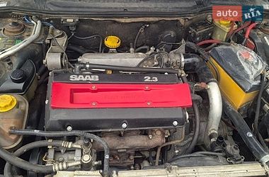 Седан Saab 9000 1996 в Шишаки
