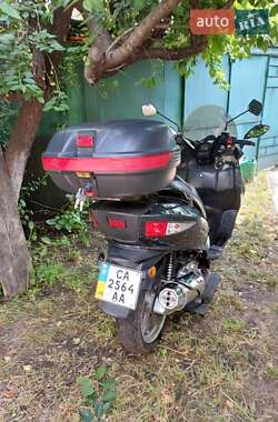 Макси-скутер Sachs Quattrocento 2007 в 