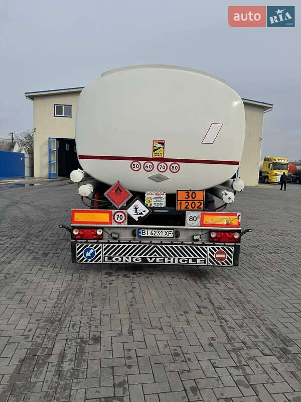 Цистерна полуприцеп SACIM SCX 2001 в Кременчуге фото 6 Цистерна полуприцеп SACIM SCX 2001 в Кременчуге