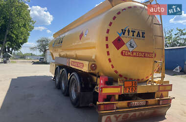 Цистерна Sahin Tanker 3FT 2009 в 