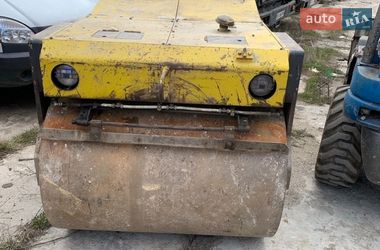 Дорожный каток Sakai TG 1987 в Одессе