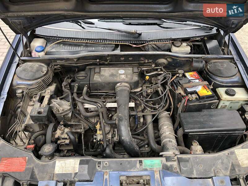 Седан Samand EL 2008 в Тернополі