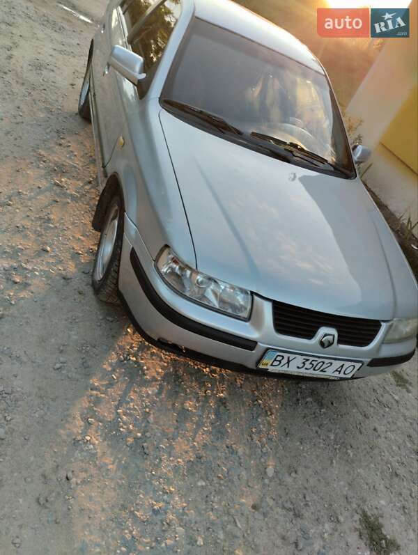 Седан Samand EL 2007 в Городке