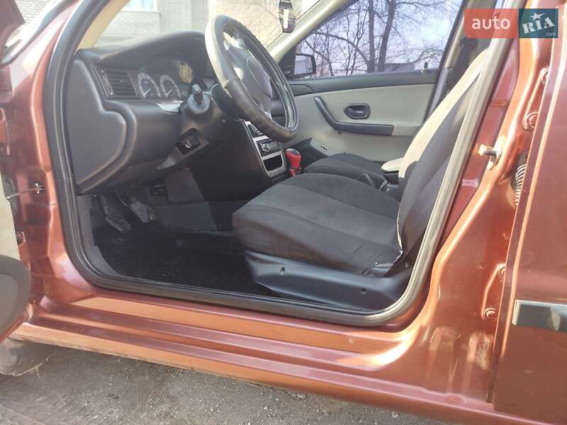 Седан Samand Ikco 2007 в Каменском