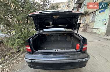 Хэтчбек Samand LX 2008 в 