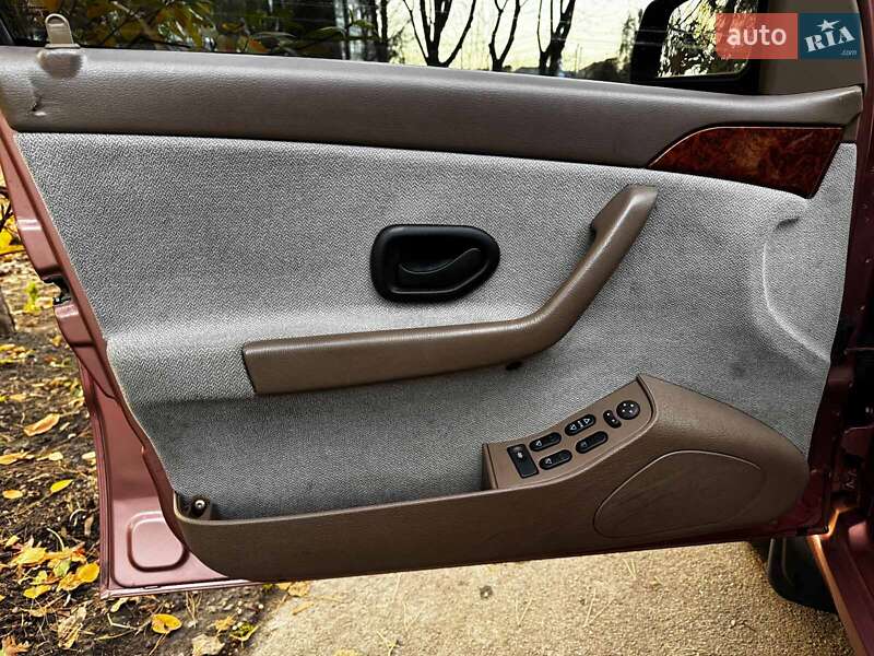 Седан Samand LX 2008 в Киеве фото 10 Седан Samand LX 2008 в Киеве