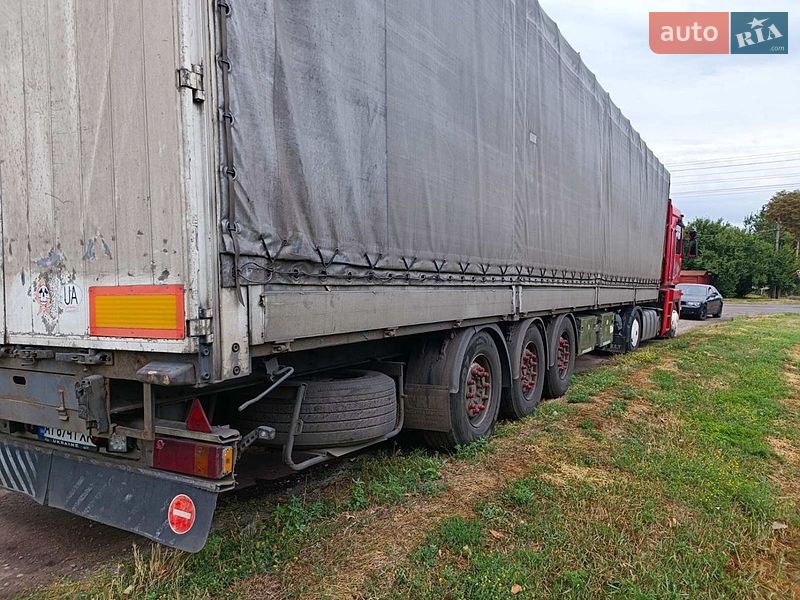 Бортовий напівпричіп Samro Alusam 2002 в Києві