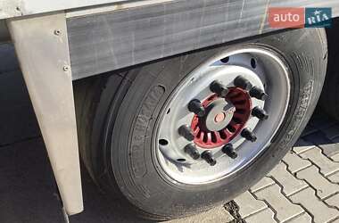 Изотермическая будка Samro CT 26MHPA 2007 в 