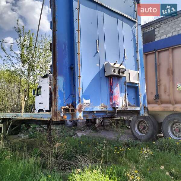 Тентованный борт (штора) - полуприцеп Samro Mega 1997 в Кельменцах фото 4 Тентованный борт (штора) - полуприцеп Samro Mega 1997 в Кельменцах