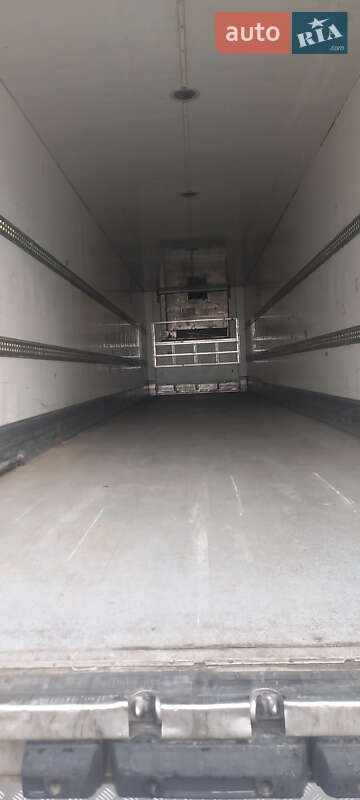 Рефрижератор полуприцеп Samro S 338WHPF 2002 в Львове