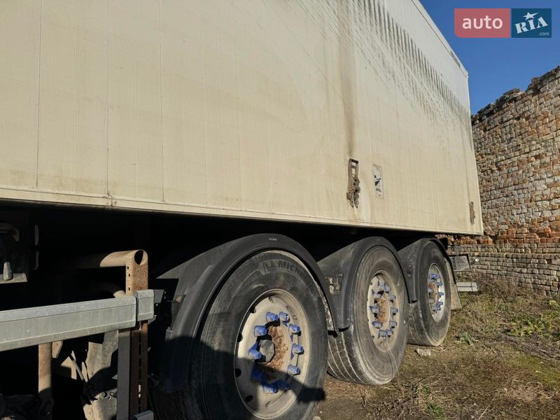 Зерновоз - прицеп Samro ST3310 2014 в Золочеве