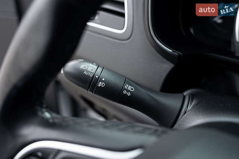 Внедорожник / Кроссовер Samsung QM6 2019 в Ровно фото 43 Внедорожник / Кроссовер Samsung QM6 2019 в Ровно