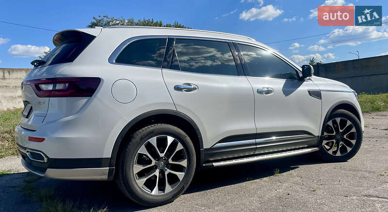 Позашляховик / Кросовер Samsung QM6 2017 в Павлограді фото 4 Позашляховик / Кросовер Samsung QM6 2017 в Павлограді