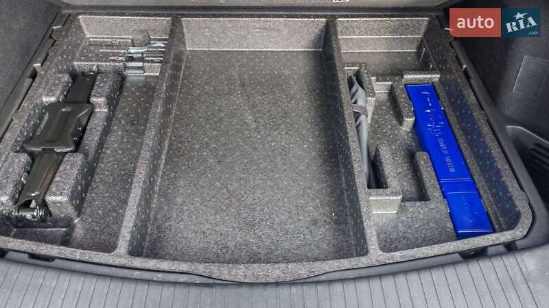 Внедорожник / Кроссовер Samsung QM6 2017 в Ровно