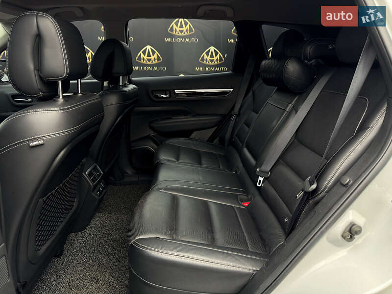 Позашляховик / Кросовер Samsung QM6 2017 в Києві