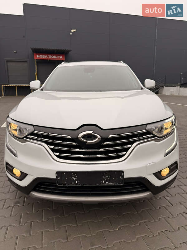 Внедорожник / Кроссовер Samsung QM6 2017 в Виннице