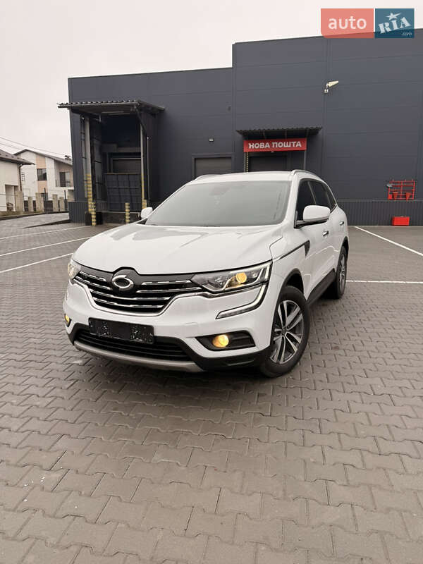 Внедорожник / Кроссовер Samsung QM6 2017 в Виннице