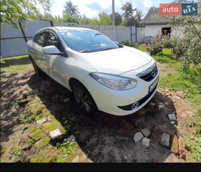Седан Samsung SM3 2012 в Куликовке