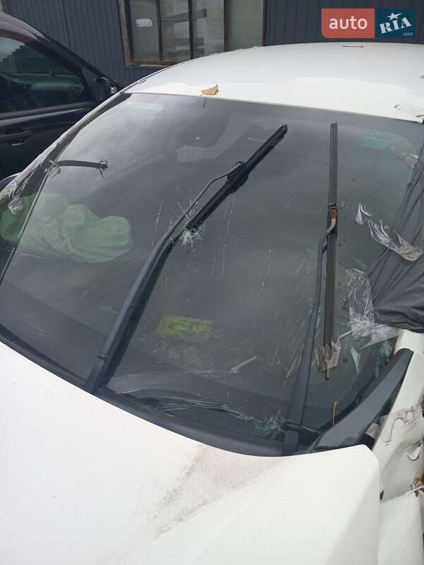 Седан Samsung SM3 2016 в Киеве